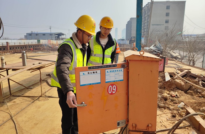 南昌市政建設(shè)集團各項目開展安全隱患大排查大整治工作