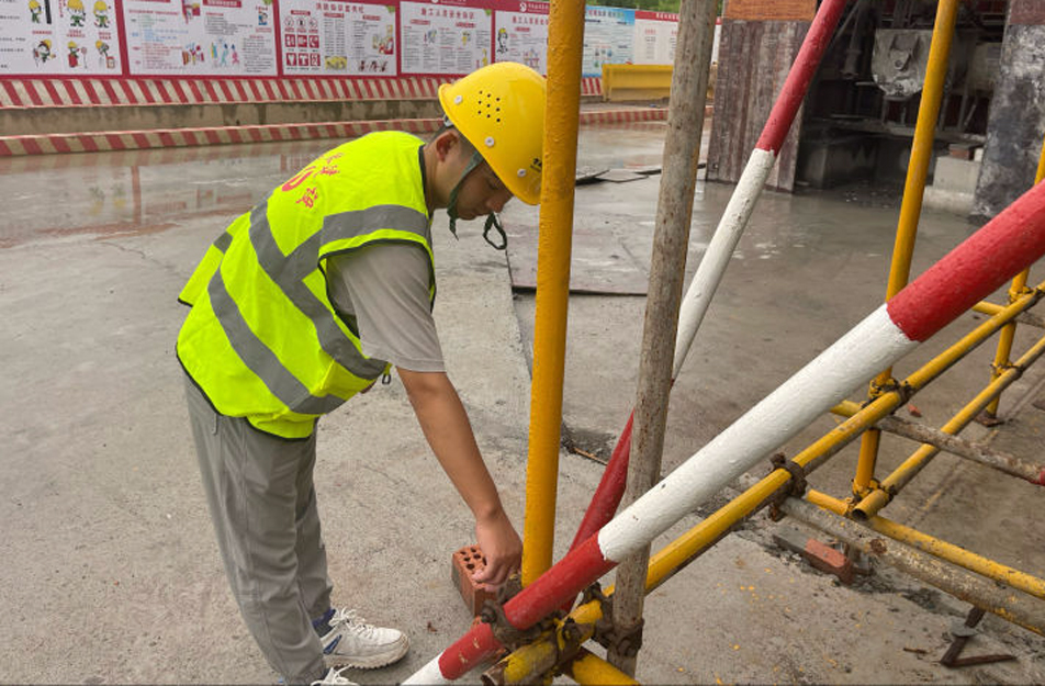 南昌市政建設(shè)集團開展防范5號臺風“杜蘇芮”專項安全檢查